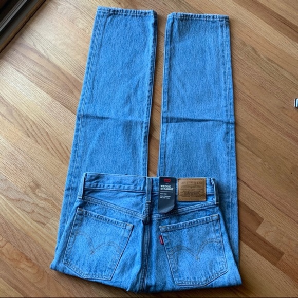 NWT Levi's Premium Wedgie Fit Straight 24 - Picture 10 of 12